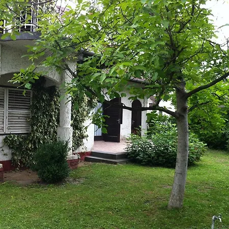 Apartment Radnoti *